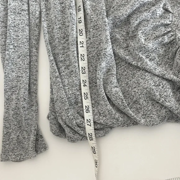 Tahari Sweater L Draped Surplice Front Modern Boho Sultry Minimalist Street Chic - Picture 13 of 15